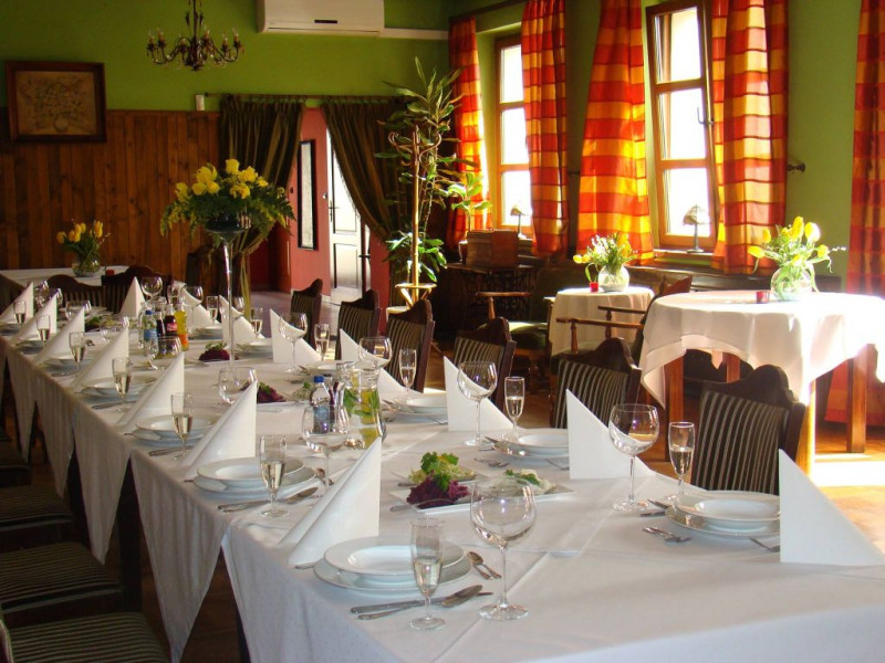 1395-restauracja-parys zdjęcie prezentacji gdzie wesele