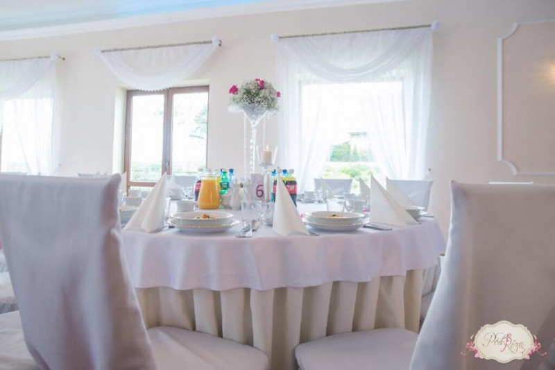 dom-weselny-hotel-roza zdjęcie prezentacji gdzie wesele