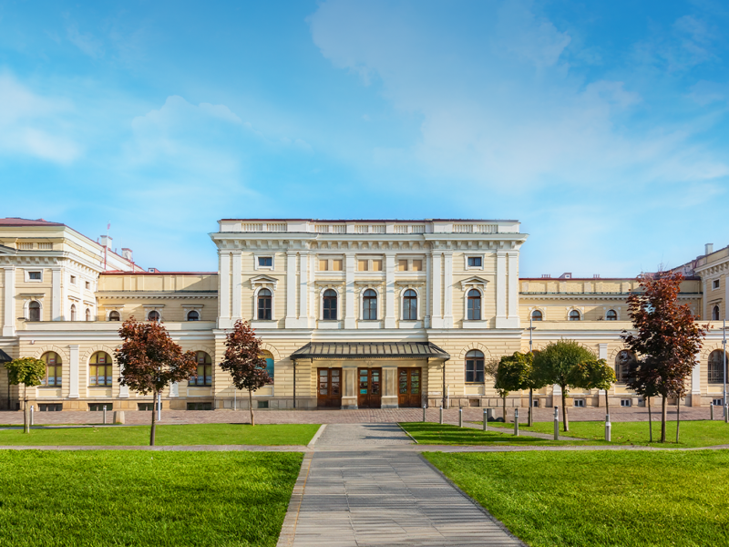zabytkowy-dworzec-krakow zdjęcie prezentacji gdzie wesele